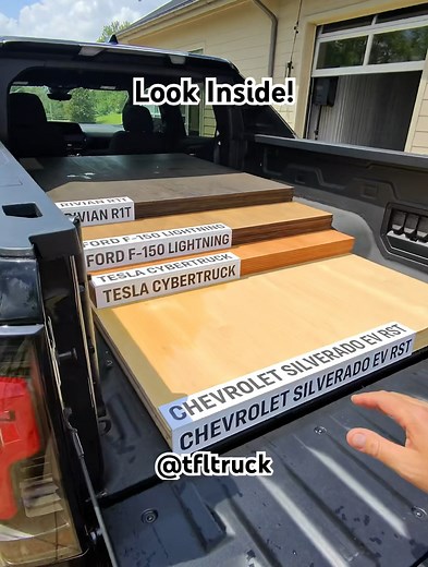Look inside the 2024 Chevy Silverado EV RST!