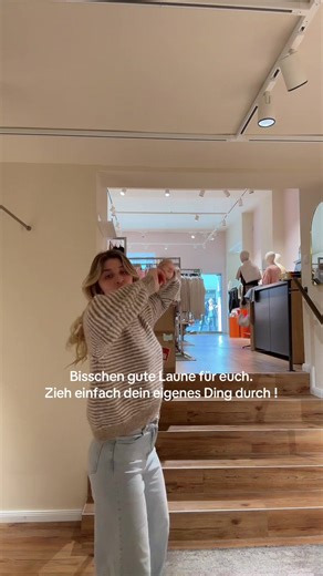 vima.clothing (@vima.clothing)’s videos with Originalton - Mäx