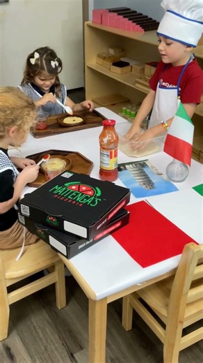 looks like they're making pizza. here's what they're actually learning. #preschoolactivities