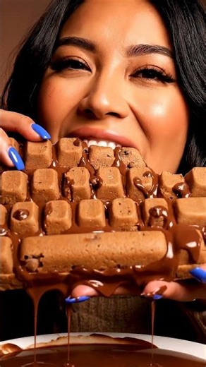 Ultimate Chocolate Keyboard ASMR #asmr #crispyzingerburger #mukbang