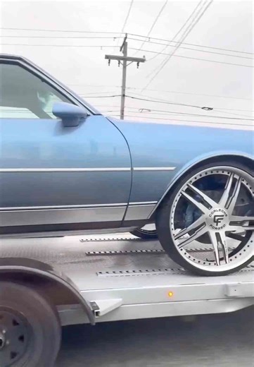 Playboy Geezy's Procharged Chevy Box on 28's Otw to the Carshow