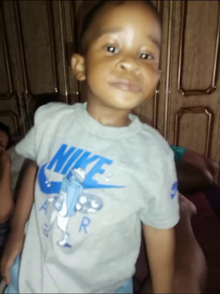 pourt (@pourt15)’s videos with original sound - Vicki