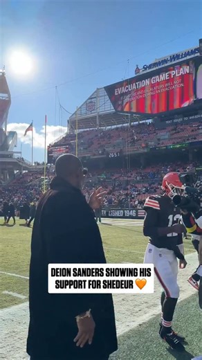 191K views · 5.5K reactions | Cute moment 凉 BUFvsCLE on CBS/Paramount+ watch.nfl.com | NFL | Facebook