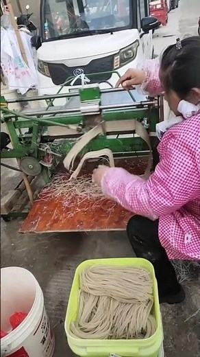 Remember the process of making noodles with a semi-automatic machine