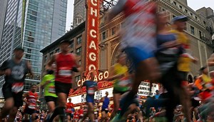 WATCH: Mo Farah, Brigid Kosgei win 2018 Chicago Marathon elite races