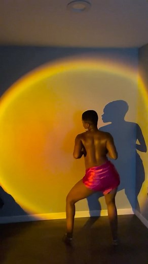 Music 🎼 Dance💃🏻 Photo 👸Video on Instagram: "Repost • @royal.g My next class is happening in Orlando, FL on December 16th ✨ Click the link in my bio to join me ✨ Enjoy 25% Off on all digital products on my website www.royalgale.com"