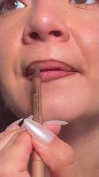Testing a *new* Lipstick Applicator