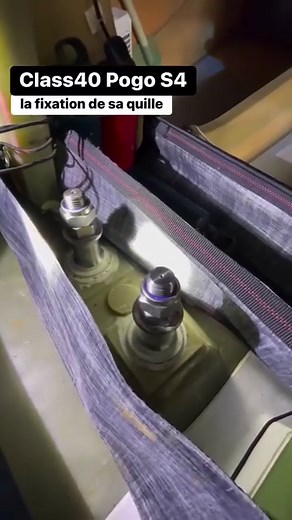 Pogo S4 Class40 - le système de fixation de sa quille. 2 tire-fonds, 2 entretoises, 4 rondelles et 4 écrous | ActuNautique