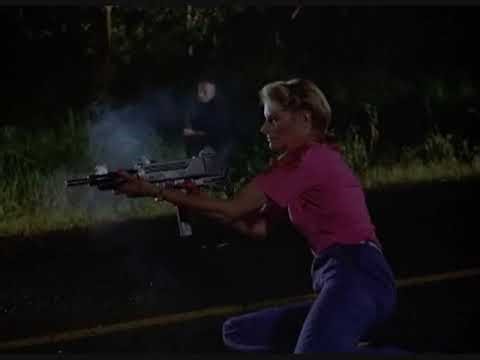Magnum S01E17 - Scene 1