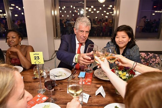 Anthony Bourdain’s Favorite Maine Restaurant You Have to Try - NewsBreak