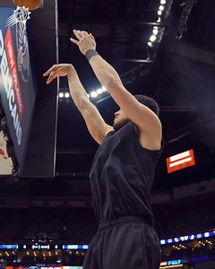 46K views · 933 reactions | Getting loose. | Phoenix Suns | Facebook