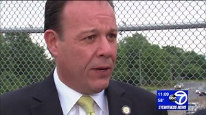 Toll booth construction at 2 New York City bridges causing gridlock