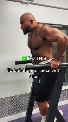 Ultimate Guide to Power Bodybuilding: Tips for Ripped Pecs and Stronger Arms