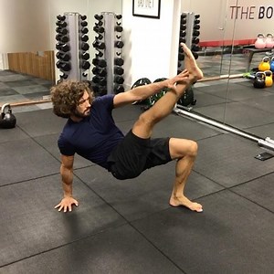 171K views · 2.2K reactions | Try this quick home workout  30 seconds on each exercise with a 10 second rest between each move  Repeat the circuit 8 times  #fitness #fitspo #instafit | The Body Coach | Facebook