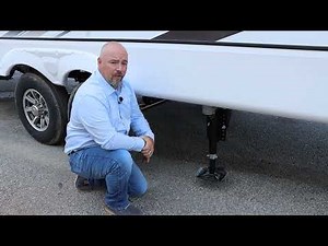 BAL Fifth Wheel Leveling System Auto Reconnect and Hitch Height