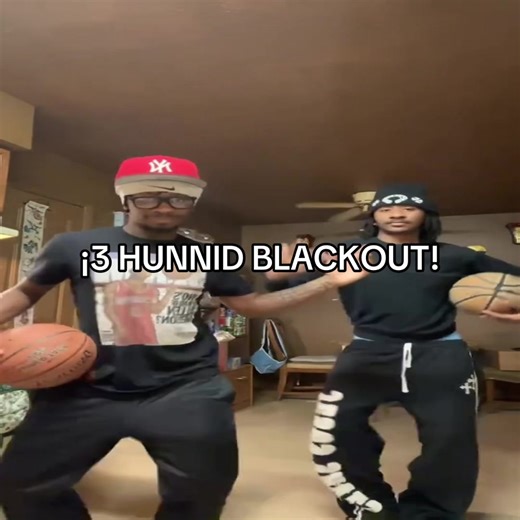 FIRST CLASS LADY, SHE HILLARY ✈️ @IzRosh @prodbykowin vid ft. @markio @jerseyyjoe @Keno @johnny.dane772 #okxyvro #izrosh #undergroundmusic #dancetok #xyzbca