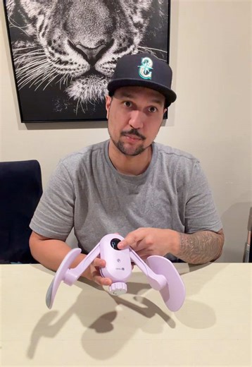 I am actually surprised how high tech this thigh master machine is. #thighmaster #thighworkout #gym #exercise