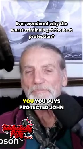 The Aryan Nation protected John Gotti while in prison 🤯 as told by former Aryan leader Michael Thompson #checktheresume #podcast #interview #nervedjs #beautifulmachinemagazine #prison #johngotti #intellectuallypettyradio | Intellectually Petty Radio