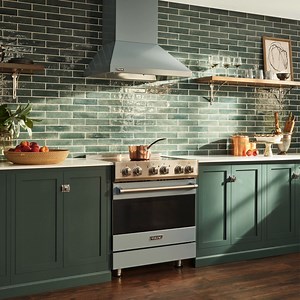 Superior power. Seamless performance. Serious style. Showcasing the 3 Series 30” Wide Induction Range—where innovation meets everyday excellence. With MagneQuick™ induction for ultra-responsive heat, Rapid Ready™ preheat for faster starts, and dual convection for perfect results, the Viking 3 Series Induction Range is designed to keep up with your kitchen’s every move. Discover the features that make Induction a standout at vikingrange.com | Viking