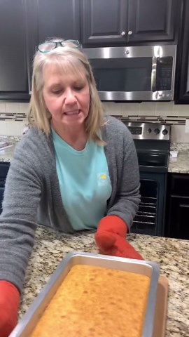 Why Everyone Falls in Love with This Chocolatey and Creamy Dessert