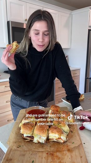 Delicious Chicken Parm Sliders Recipe for Super Bowl Snacks