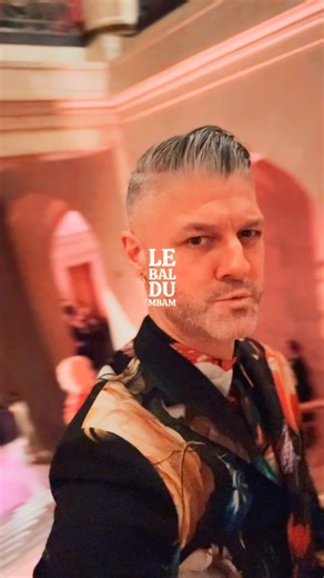 2.8K views · 275 reactions | Une belle soirée au bal du @mbamtl ❤️ @lafleursaulnier | Pierre Lapointe | Facebook