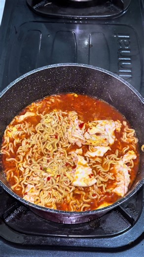 Keluarga Menu Naik Turun: Mie Kuah Spesial