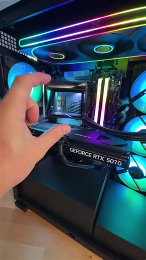 The world’s first holographic liquid CPU Cooler! The TRYX HOLO! Would you use this in your next build? #techtok #pcmr #pcbuikding #cpucooler #pchardware