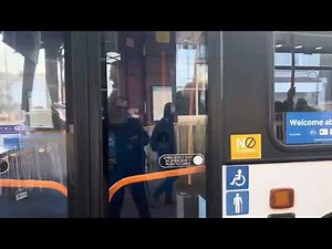 STAGECOACH BUS ROUTE 5 ARRIVING INTO WORTHING STATION