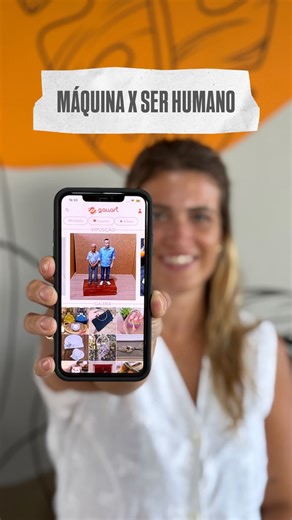Gallart | Visibilidade e vendas para sua arte on Instagram: "O artesanal nasce do tempo, do cuidado e da história de quem cria. Cada peça é única, humana, imperfeita e cheia de significado. Você que cria: exponha sua arte online e alcance mais pessoas. Faça parte do Gallart. Baixe o app no link da bio. 🧡 . . #artesanato #arte #artista #artesao #artesanatobrasileiro"