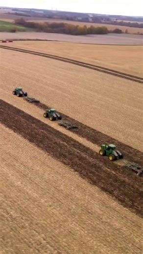 3 Big John Deere 9R 590’s #asmr #bigtractorpower #farm #viral #trending @John Deere