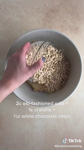 Delicious Oatmeal Craisin Cookie Recipe