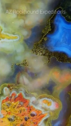 A close up look at an agate! #agate #microscope #explore #rocks