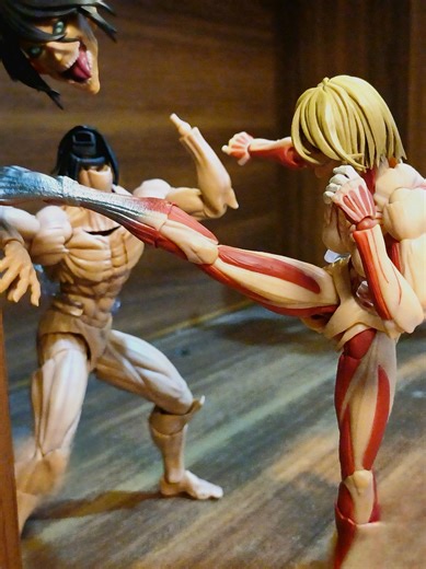 Eren Vs Annie: Final Showdown in Stopmotion Animation