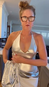 567K views · 19K reactions | If swimsuit designers insist on OSFA, cutouts and other crimes against humanity, I’ll just make my own. 况✂️瑱.#houseofpeaches #swimsuit #swimwear #swimdesign #jointheresistance #onesizefitsnoone | Peachesanddiesel104 | Facebook