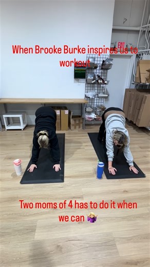 WILDWOOD LANDING on Instagram: "Working out is hard. Sweat is guaranteed. That’s why Brooke Burke—yes, that Brooke Burke—endorses our microfiber towel collection 💪💦 Inspired by a fitness icon, made for the rest of us. Check out our collection!! #wildwoodlanding #smallbusiness #charleston #shoplocal #shopsmall"