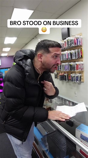 Confrontation Over a 17 Pro Max Purchase