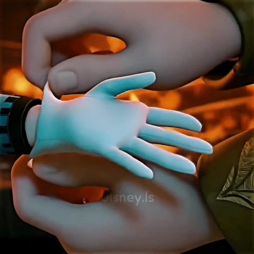 Elsa Angst: Childhood Reflections and Sad Edits | Disney Frozen