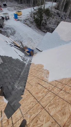 7 comments | #roofing #rooftop #rooferlife #work #working #snow #snowfall #house #fypシ #letsgo #reel #reels #lol #fyp #love #loveit #dadlife #dad #reelit #fypシ゚ #canada #crazy #workout #workhard #vibes #goodvibes #KeepGoing #familyfirst | Kyle Cort | Facebook