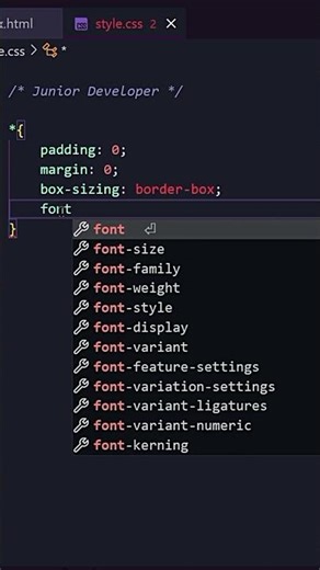 Junior vs Senior Developer 😳 VS Code Emmet Magic 🔥 #coding #javascript #css #htmlcss #html