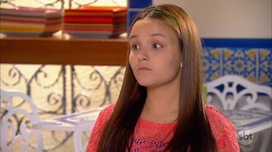 As crianças do vilarejo querem a Isa e a Manu pertinho deles e bolaram um plao perfeito pra convencê-las | Cúmplices de Um Resgate