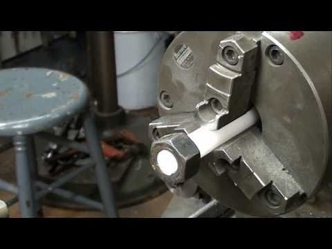 MACHINE SHOP TIPS #17 Threading to Shoulder tubalcain