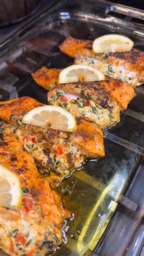 Raven Hall | This salmon was stuffed to perfection and absolutely delicious 🤤🔥 Would you try this? Drop a ❤️ in the comments if you would!... | Instagram