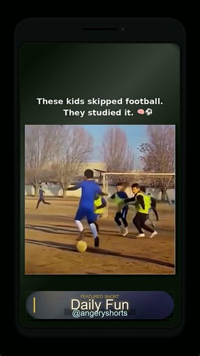 Mini Champs: Kids Slam Dunk Chess in Football Boots! 🏆
