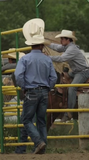 Now thats a winning smile! #rodeo #cowboyshit