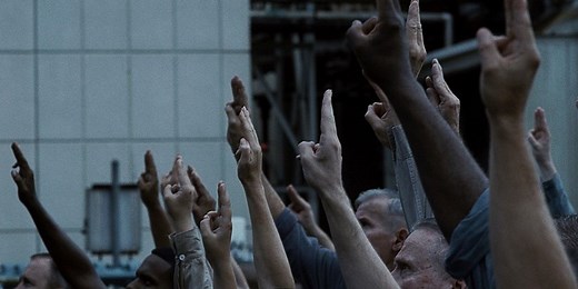 'The Hunger Games': Why Characters Use A 3-Finger Salute (& What It Means)