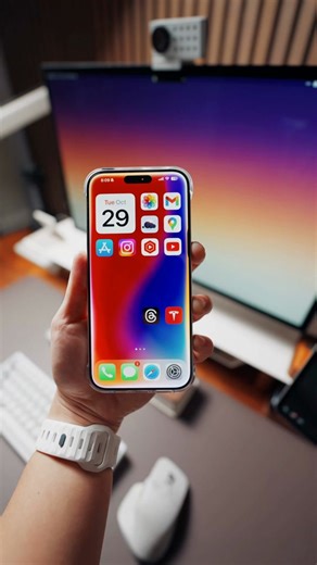 Apple Intelligence Features You Must Know 📲✨ With iOS 18.1, you can create memory movies by typing a quick description, and Apple pulls together photos, videos, and even music! Perfect for those quick highlight reels. 🎞️✨ Plus, there’s a new cleanup tool acting like a magic eraser—just tap to remove objects or blur faces for extra privacy. And if you’re a big texter, the new Writing Tools are a game-changer. Proofread, change your tone, or summarize long emails in a single tap. 📝🔥 Creating a
