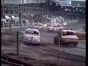 Action from Wimbledon New Year's Day 1977 featuring an All Jaguar race filmed by ITV's World of Sport | Northern Bangers