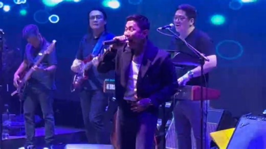 InnerVoices performs their latest single “Idlip” live at Bar IX | InnerVoices