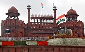PM Modi addresses Indians @ Red Fort